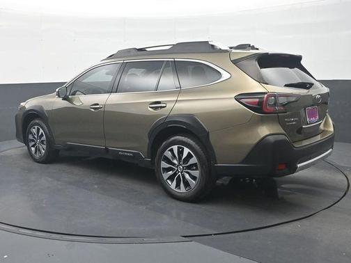 2023 Subaru Outback Touring XT