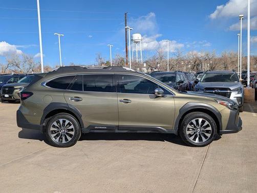 2023 Subaru Outback Touring XT
