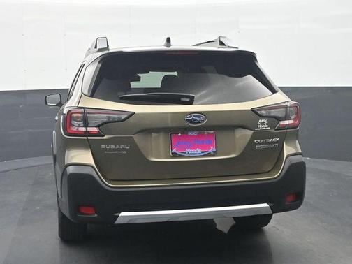 2023 Subaru Outback Touring XT
