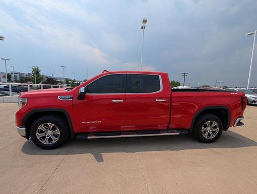 Cardinal Red 2021 GMC Sierra 1500 SLT
