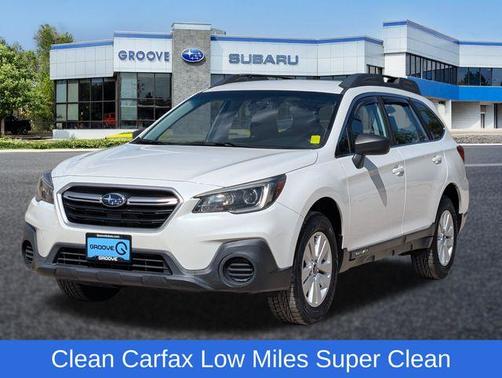 Crystal White Pearl 2018 Subaru Outback 2.5i