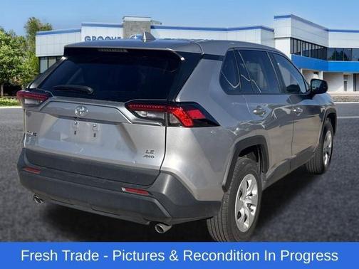Silver Sky Metallic 2024 Toyota RAV4 LE
