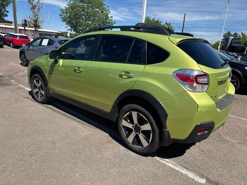 Plasma Green Pearl 2014 Subaru XV Crosstrek Hybrid 2.0i Hybrid