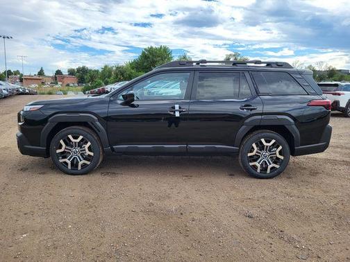 Crystal Black Silica 2026 Subaru Outback Touring XT