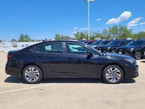 2025 Subaru Legacy 