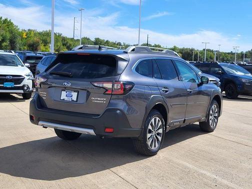 2025 Subaru Outback Touring XT
