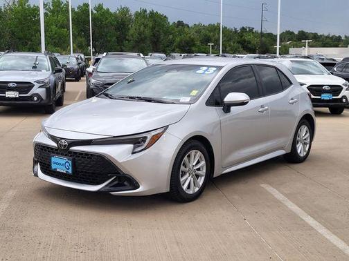 2023 Toyota Corolla Hatchback SE