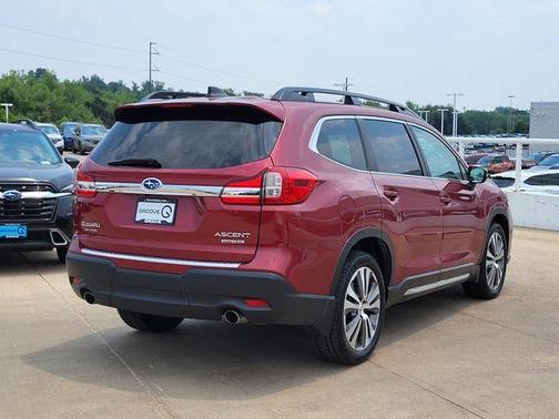 Crimson Red Pearl 2020 Subaru Ascent Limited 7-Passenger
