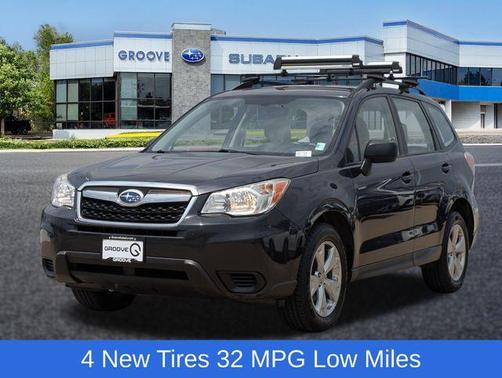Dark Gray Metallic 2015 Subaru Forester 2.5i