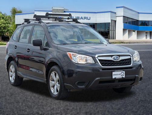 Dark Gray Metallic 2015 Subaru Forester 2.5i