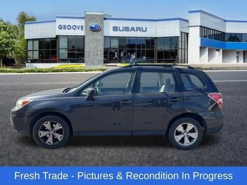 Dark Gray Metallic 2015 Subaru Forester 2.5i