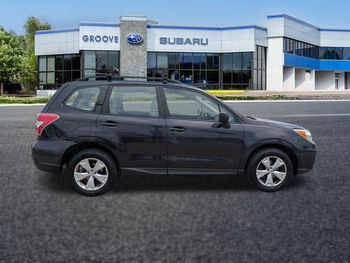 Dark Gray Metallic 2015 Subaru Forester 2.5i