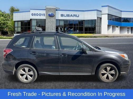 Dark Gray Metallic 2015 Subaru Forester 2.5i