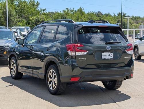Cascade Green Silica 2024 Subaru Forester Premium