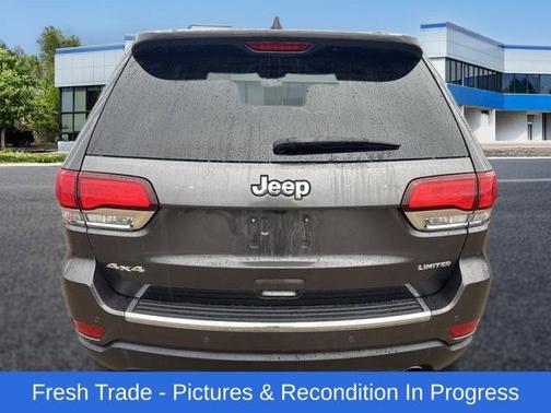 Granite Crystal Clearcoat Metallic 2020 Jeep Grand Cherokee Limited