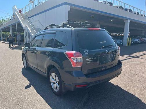 Dark Gray Metallic 2014 Subaru Forester 2.5i Premium