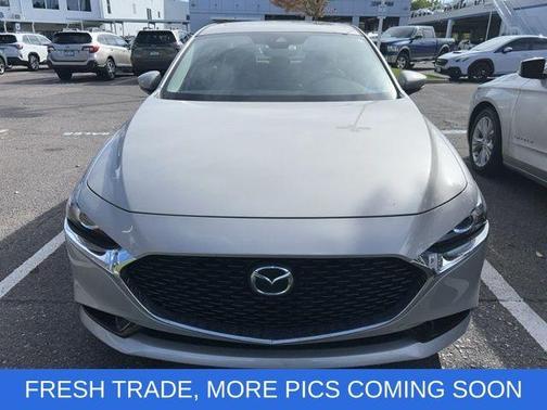 2022 Mazda Mazda3 FWD w/Preferred Package