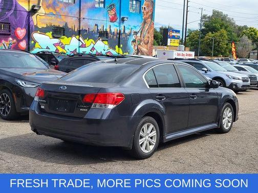 2011 Subaru Legacy 2.5i