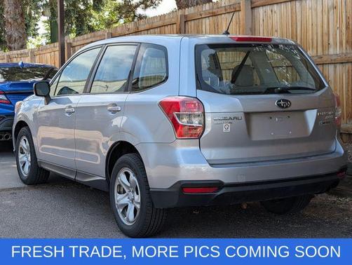Ice Silver Metallic 2014 Subaru Forester 2.5i