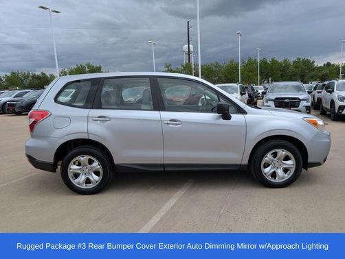 Ice Silver Metallic 2014 Subaru Forester 2.5i