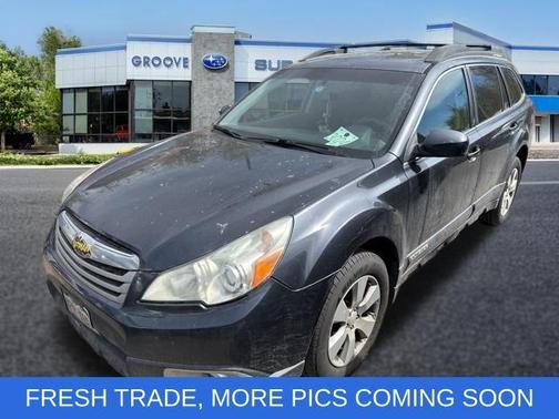 Graphite Gray Metallic 2011 Subaru Outback 2.5i Premium