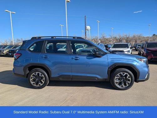 2025 Subaru Forester Base