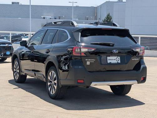 Crystal Black Silica 2023 Subaru Outback Limited