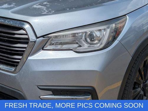 Ice Silver Metallic 2019 Subaru Ascent Limited 8-Passenger