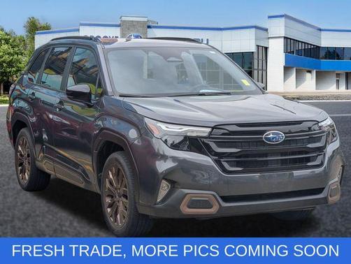 Magnetite Gray Metallic 2025 Subaru Forester Sport