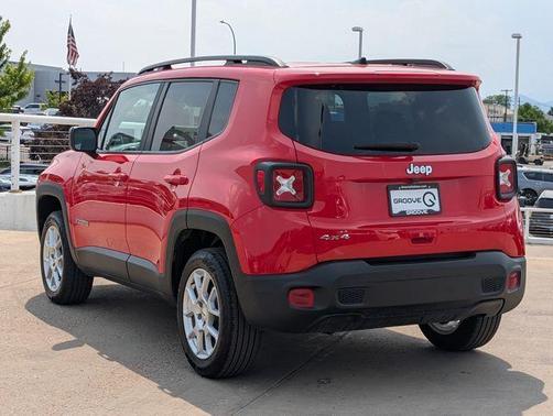 Colorado Red Clearcoat 2023 Jeep Renegade Latitude