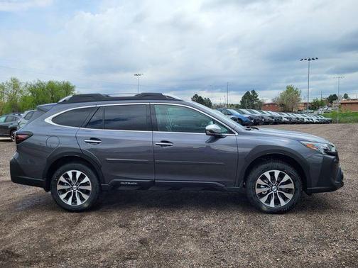 2025 Subaru Outback Touring