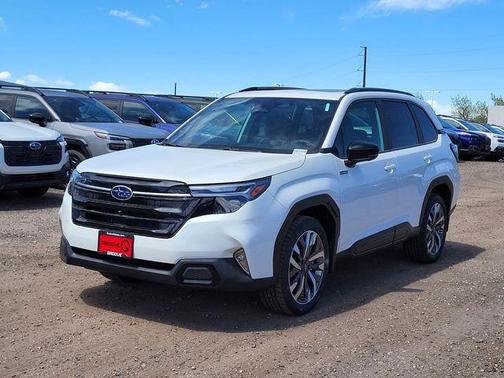 Crystal White Pearl 2026 Subaru Forester Touring