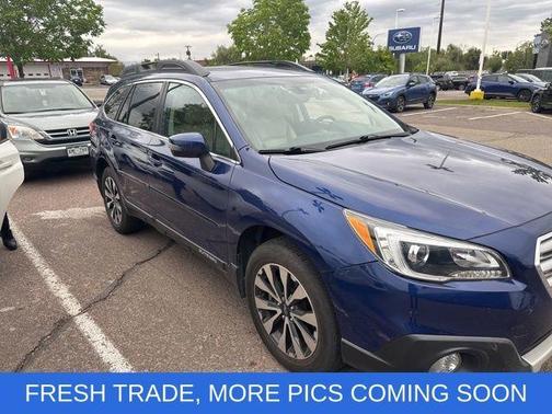 Lapis Blue Pearl 2017 Subaru Outback 2.5i Limited