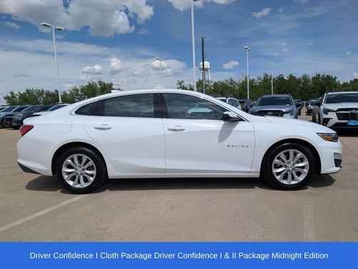 Summit White 2022 Chevrolet Malibu LT