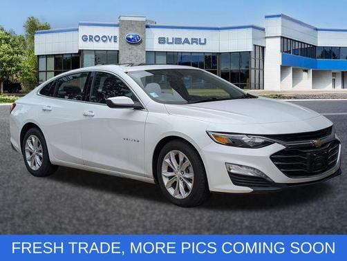 Summit White 2022 Chevrolet Malibu LT