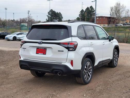 Crystal White Pearl 2026 Subaru Forester Touring