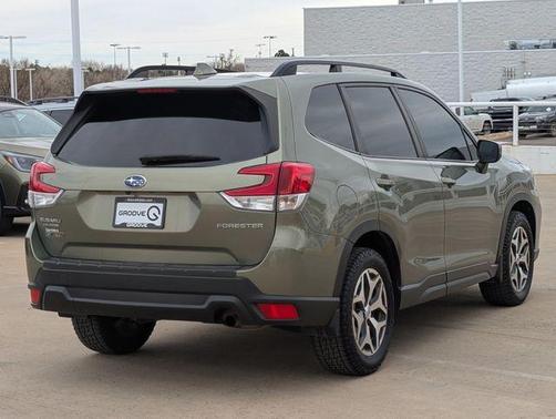 2021 Subaru Forester Premium