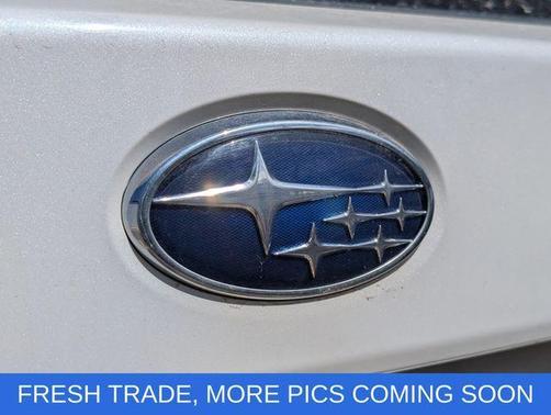 Crystal White Pearl 2018 Subaru Outback 2.5i Premium
