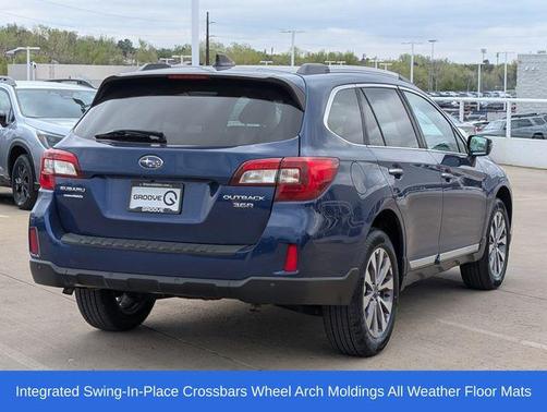 Lapis Blue Pearl 2017 Subaru Outback 3.6R Touring