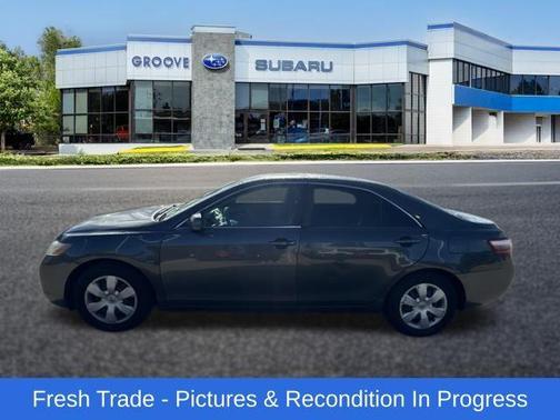 Magnetic Gray Metallic 2009 Toyota Camry LE