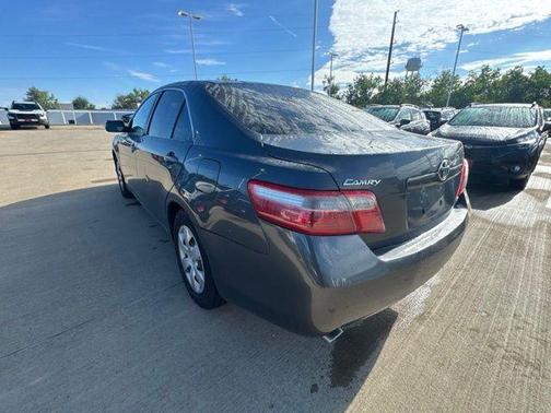 Magnetic Gray Metallic 2009 Toyota Camry LE