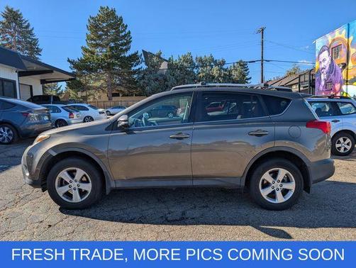 2014 Toyota RAV4 XLE
