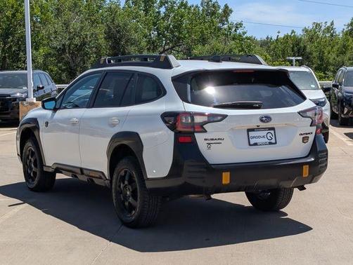 Crystal White Pearl 2023 Subaru Outback Wilderness