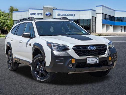Crystal White Pearl 2023 Subaru Outback Wilderness