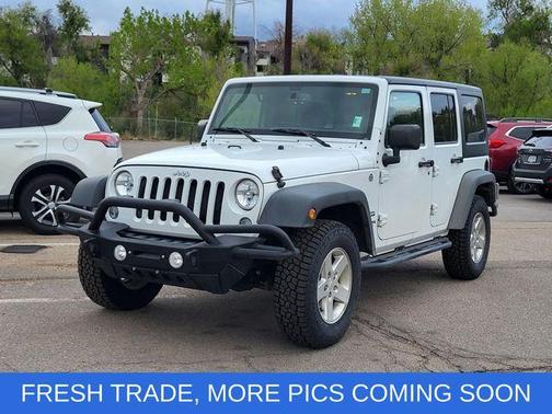 Bright White Clearcoat 2015 Jeep Wrangler Unlimited Sport
