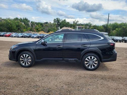 2025 Subaru Outback Touring XT