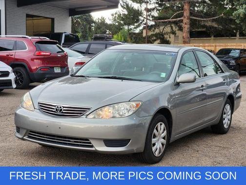 2005 Toyota Camry LE
