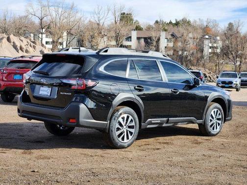 2025 Subaru Outback Premium