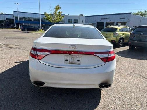 Porcelain White Pearl 2012 Hyundai Azera Base