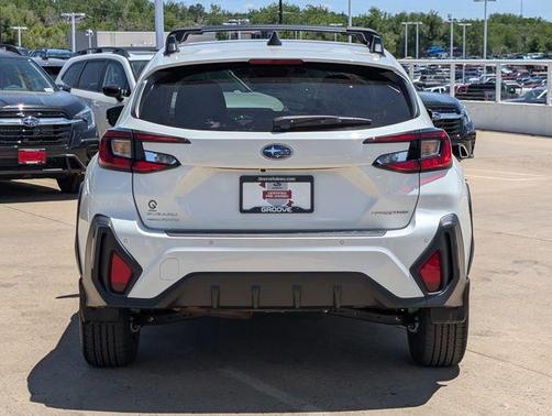 Crystal White Pearl 2025 Subaru Crosstrek Limited